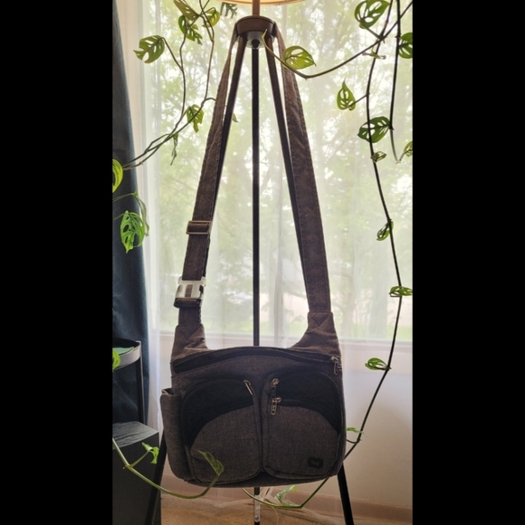 Lug Crossbody Purse - Picture 1 of 5